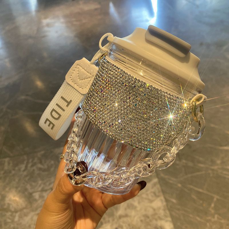 Glitzernde Strass-Kaffeetasse  – Wedding Fountain Bewertung und Preis